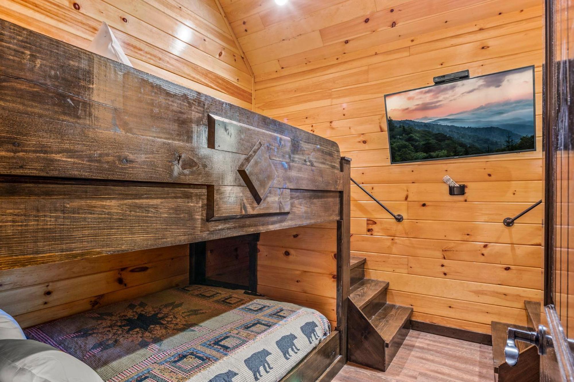 The Great Maple Retreat By Stony Brook Cabins Гетлинбург Екстериор снимка