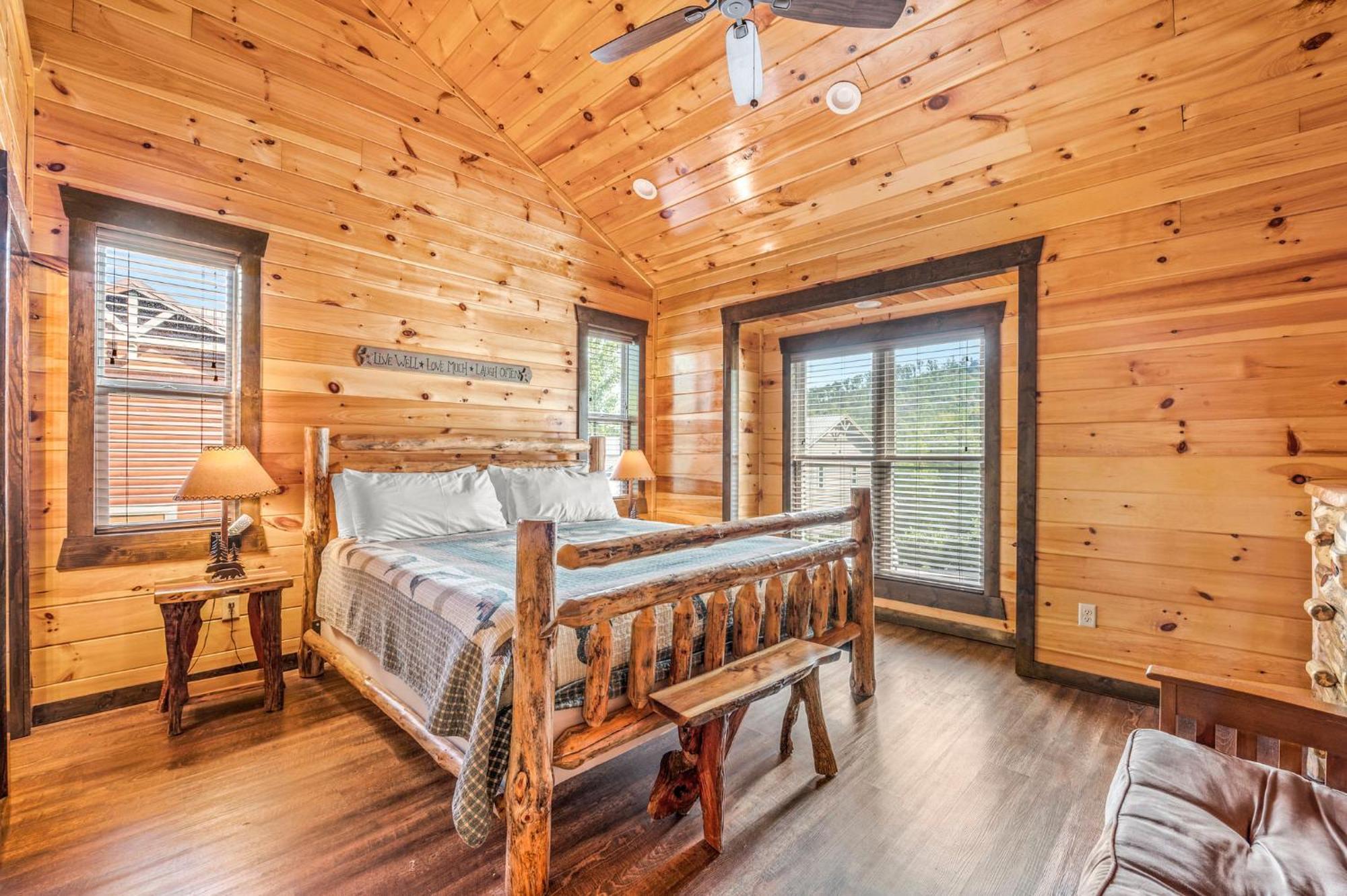 The Great Maple Retreat By Stony Brook Cabins Гетлинбург Екстериор снимка